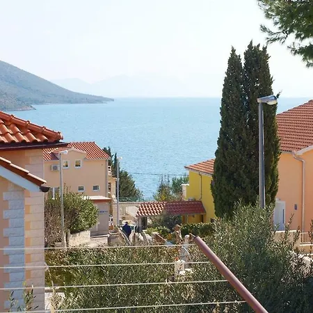 Mirja - 100m From The & Parking Apartment *