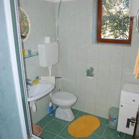 Mirja - 100m From The & Parking Apartment Trogir