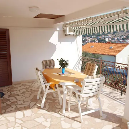 Mirja - 100m From The & Parking Appartement *